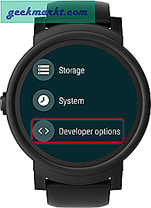 วิธีเล่นเพลงออฟไลน์บนนาฬิกา Android โดยไม่ใช้โทรศัพท์ของคุณ