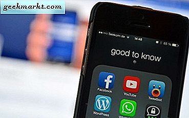 จะบอกได้อย่างไรว่าใครบางคนกำลังสมารถหน้า Facebook ของคุณอยู่